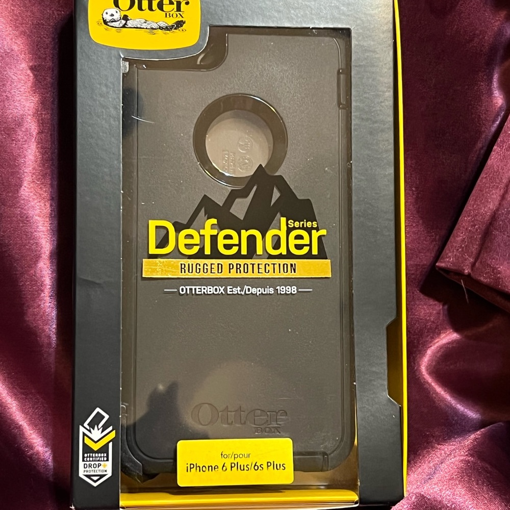 Otterbox Defender 6s plus